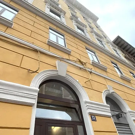 Casa Gardina - Reception Appartement Trieste